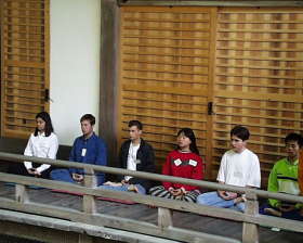 zazen3.jpg (14869 �o�C�g)