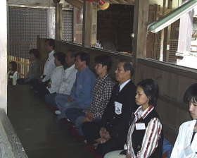 zazen8.jpg (18825 �o�C�g)